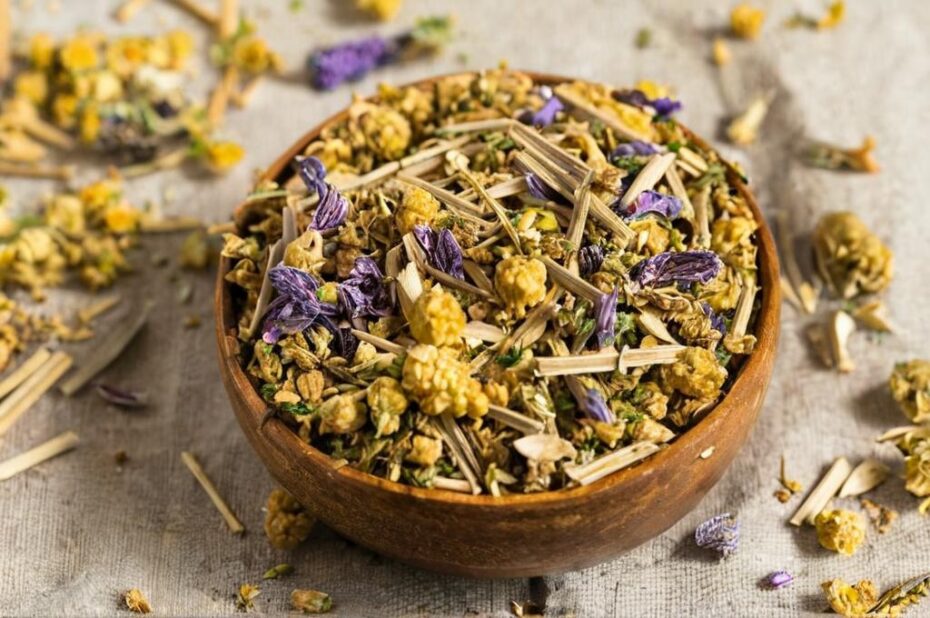 Cómo secar hierbas para té