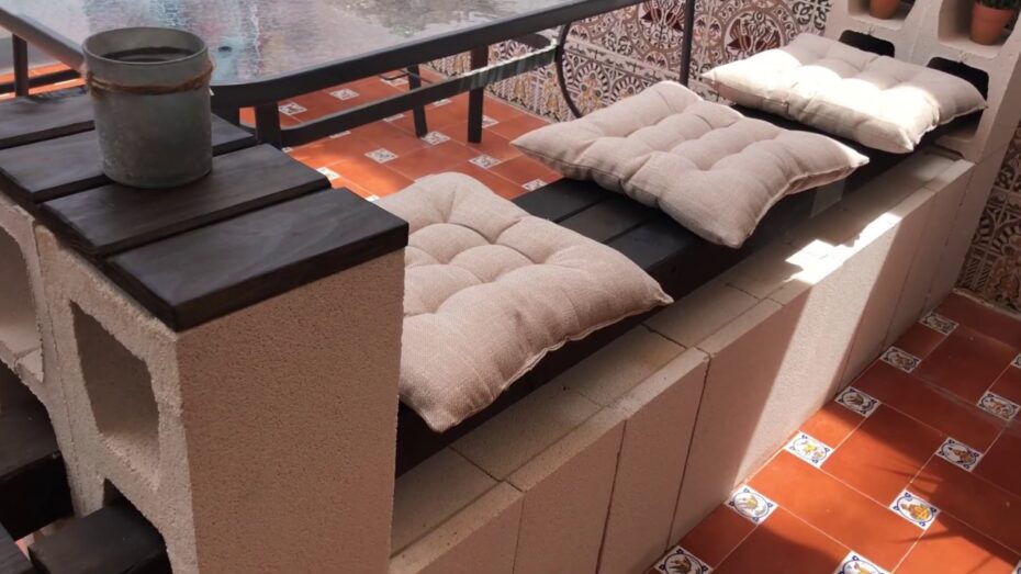 Guía de compra para bancos exteriores: Encuentra el mejor mobiliario de jardín para tu espacio